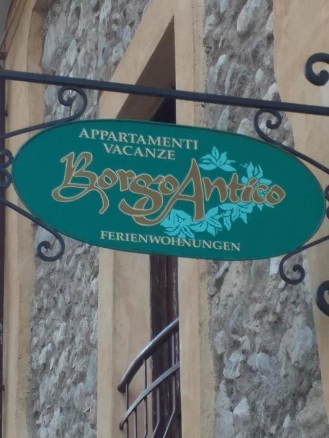 Апартаменты Borgo Antico Сан-Феличе-дель-Бенако